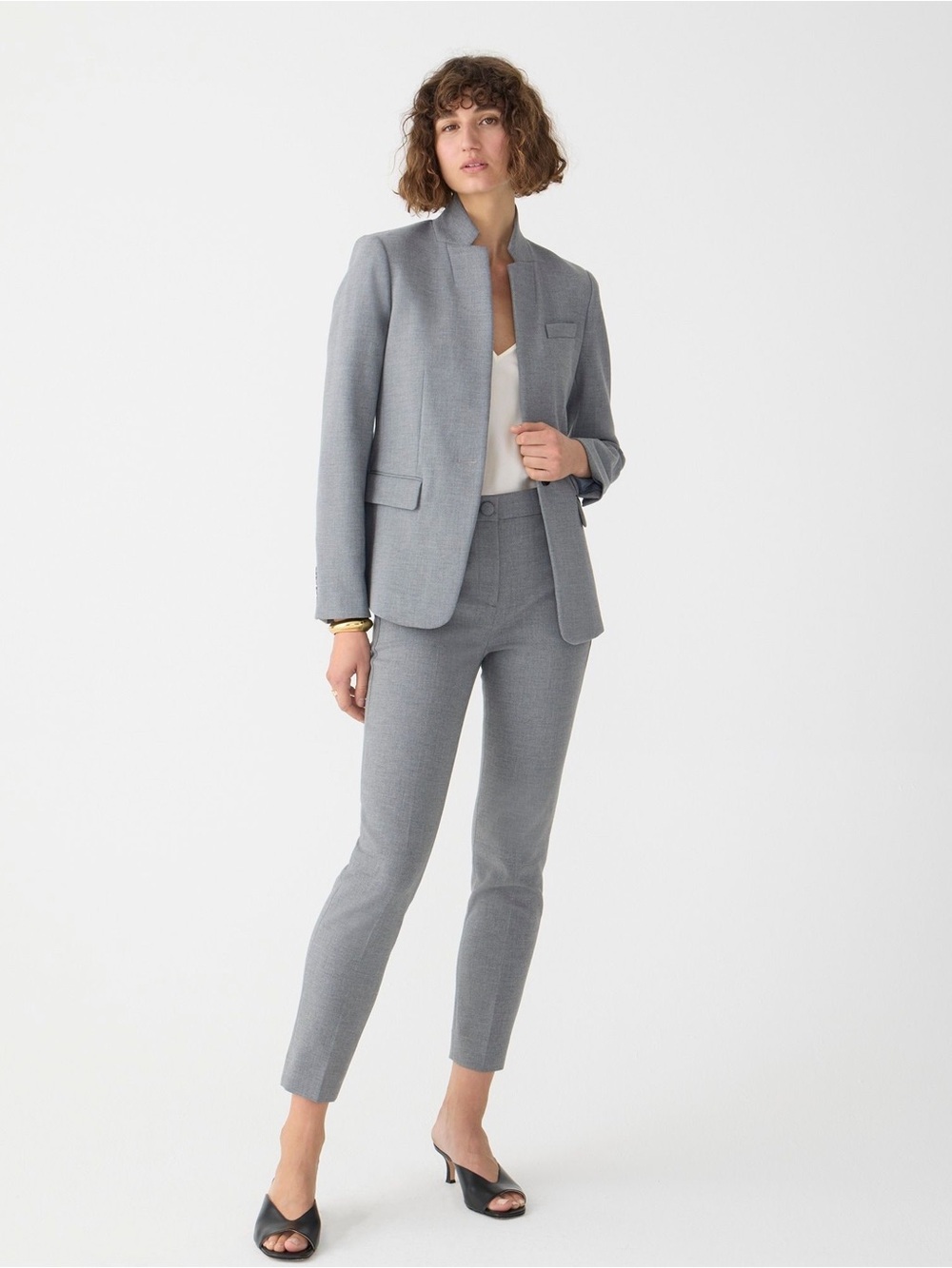 Women’s High Rise Cameron Pant in four seasons stretch size 4 never worn